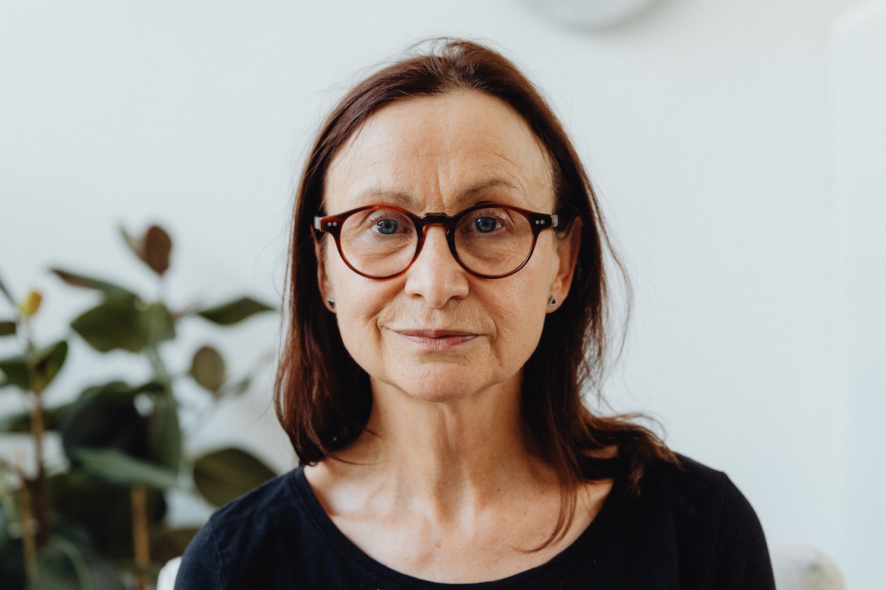 Rughe sotto gli occhi: rimedi e consigli per ridurle