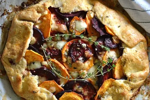 Leggero con gusto: torta di patate e barbabietole