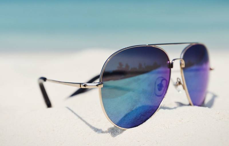 Occhiali da sole polarizzati: cosa sono e a cosa servono