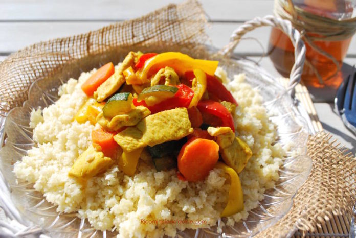 Couscous di cavolfiore alle spezie Couscous di cavolfiore alle spezie